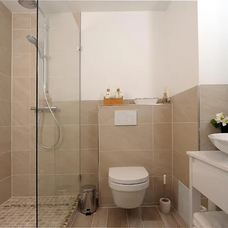 Apartament Deluxe - Centre - Koenigsalle 5min