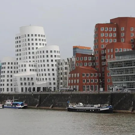 Apartament Deluxe - Centre - Koenigsalle 5min Düsseldorf