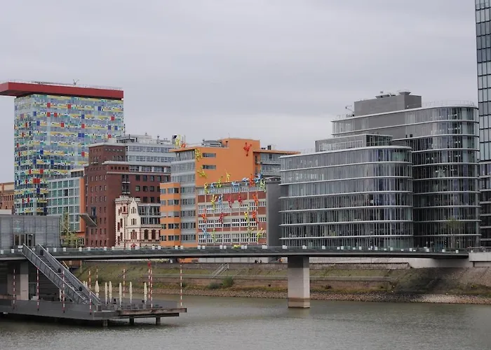 Deluxe - Centre - Koenigsalle 5min *