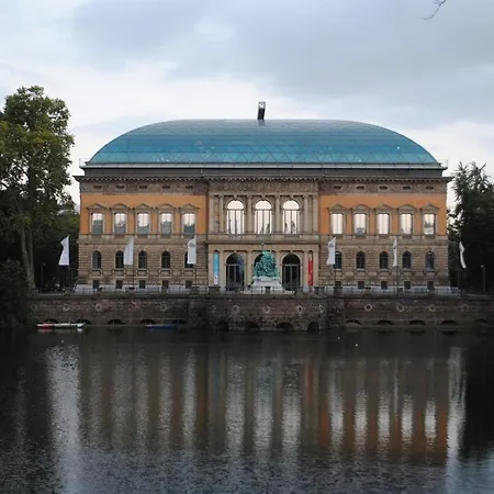 Deluxe - Centre - Koenigsalle 5min Düsseldorf